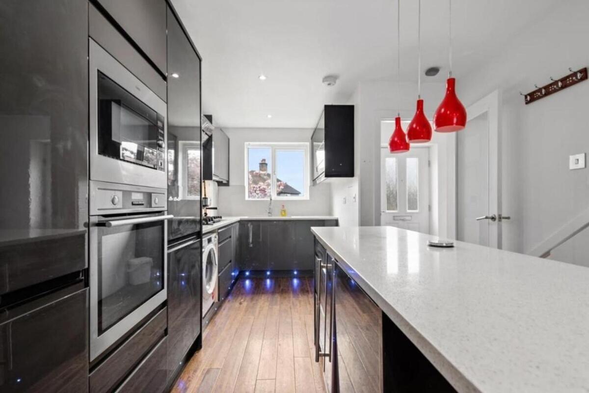 Superb Stonewall Terrace 런던 외부 사진